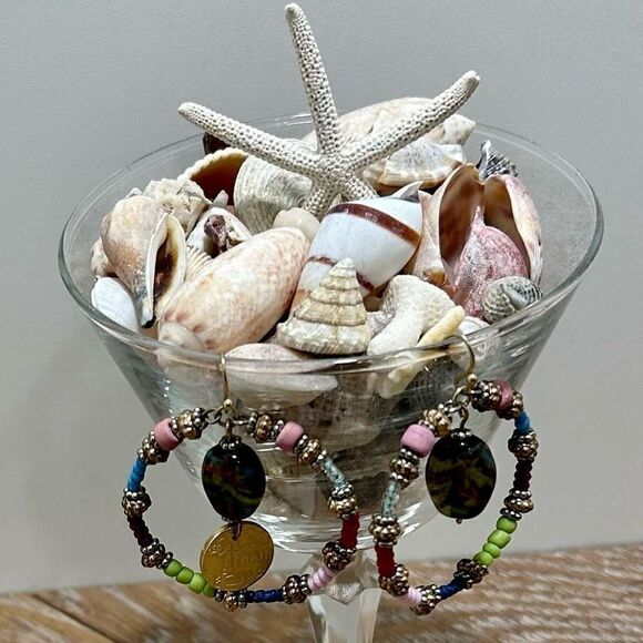 2 Crystal Glasses Siesta Key's Seashells Starfish Pierced Earrings Coastal - Picture 1 of 9